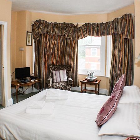 The Montpellier Hotel Llandrindod Wells Εξωτερικό φωτογραφία